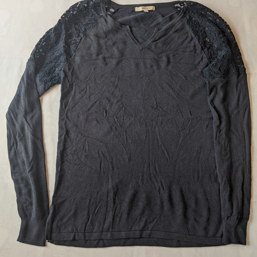 41Hawthorn Ashleigh Lace Sleeve Pullover StitchFix - Picture 2 of 6